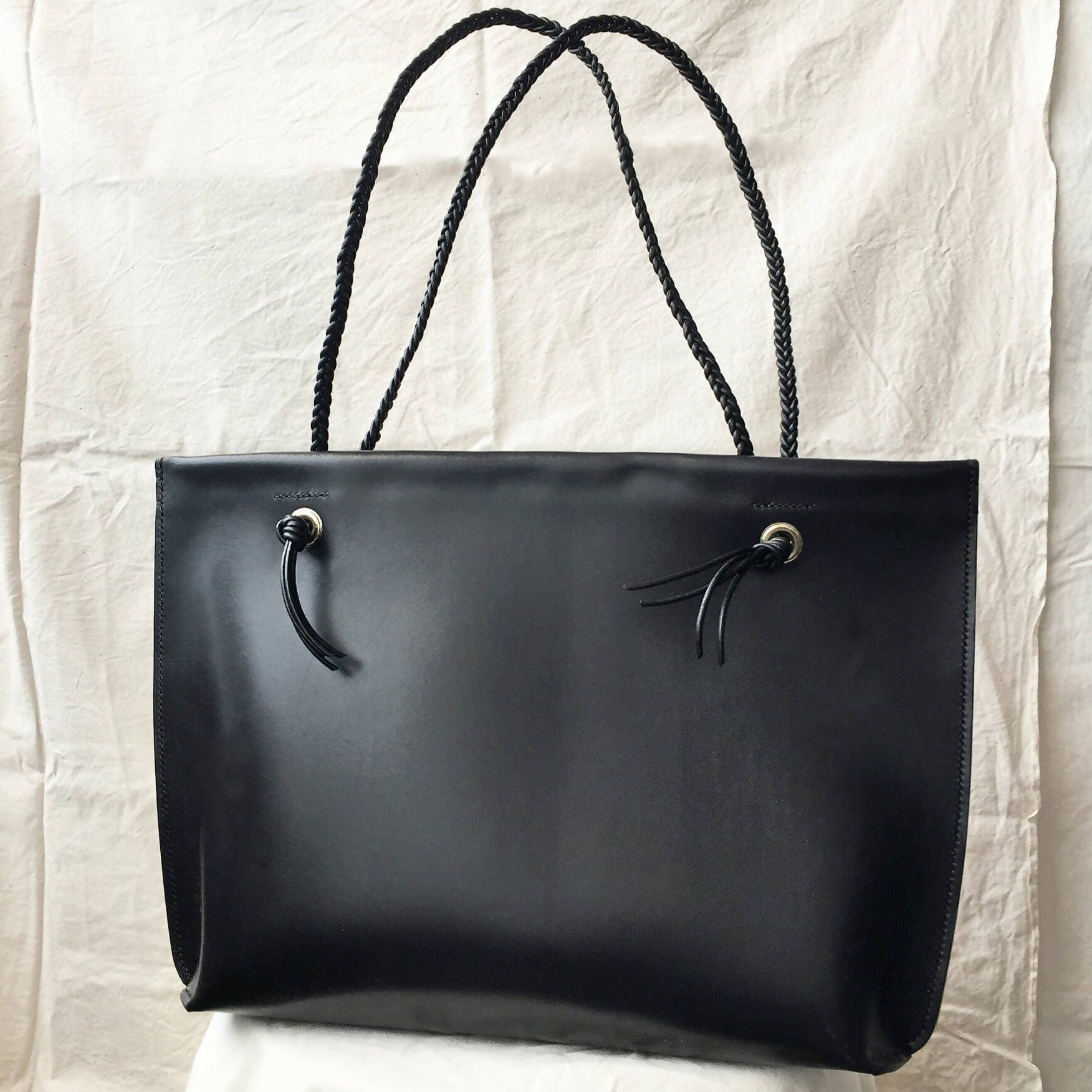 Vegan Leather Tote - Nori — FIGHTING EEL