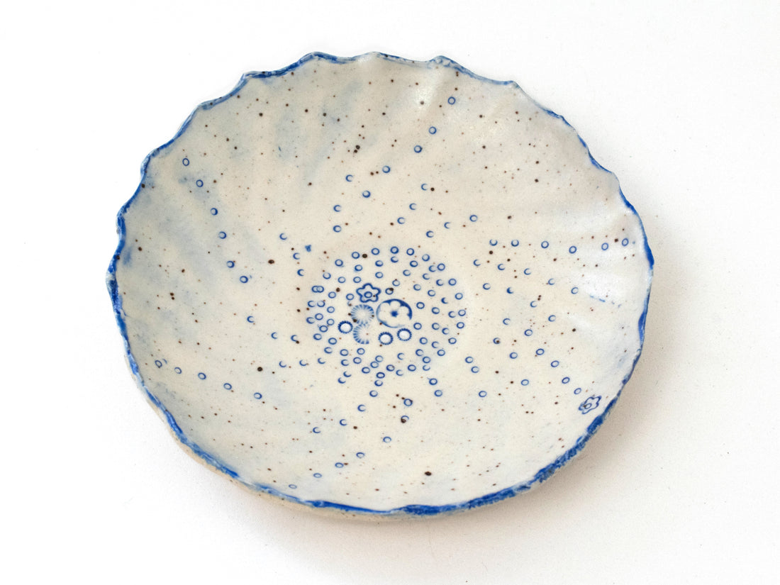 Delphine Saucer
