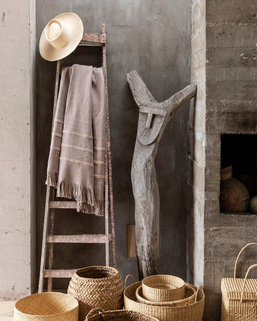 Caral Taupe Throw