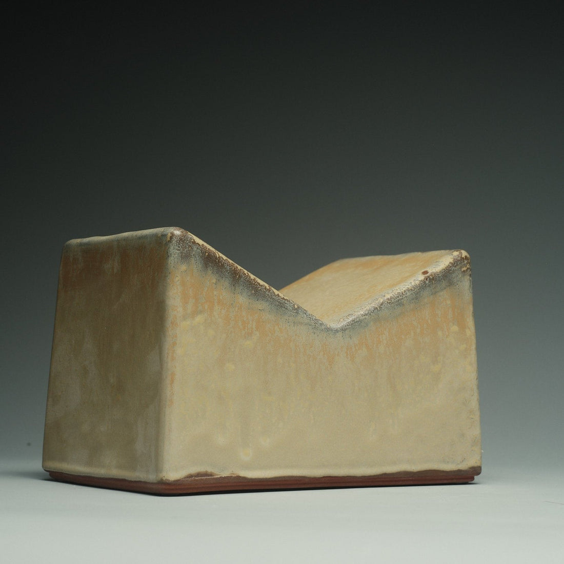 Apartamento Ceramic Book Holder