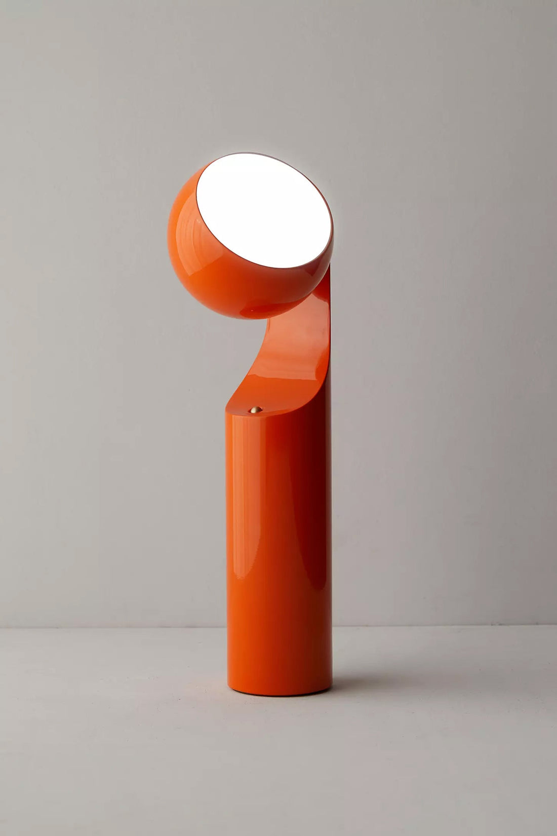 Mono Portable Lamp: Tangerine