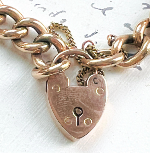 hipV Modern Vintage Jewelry