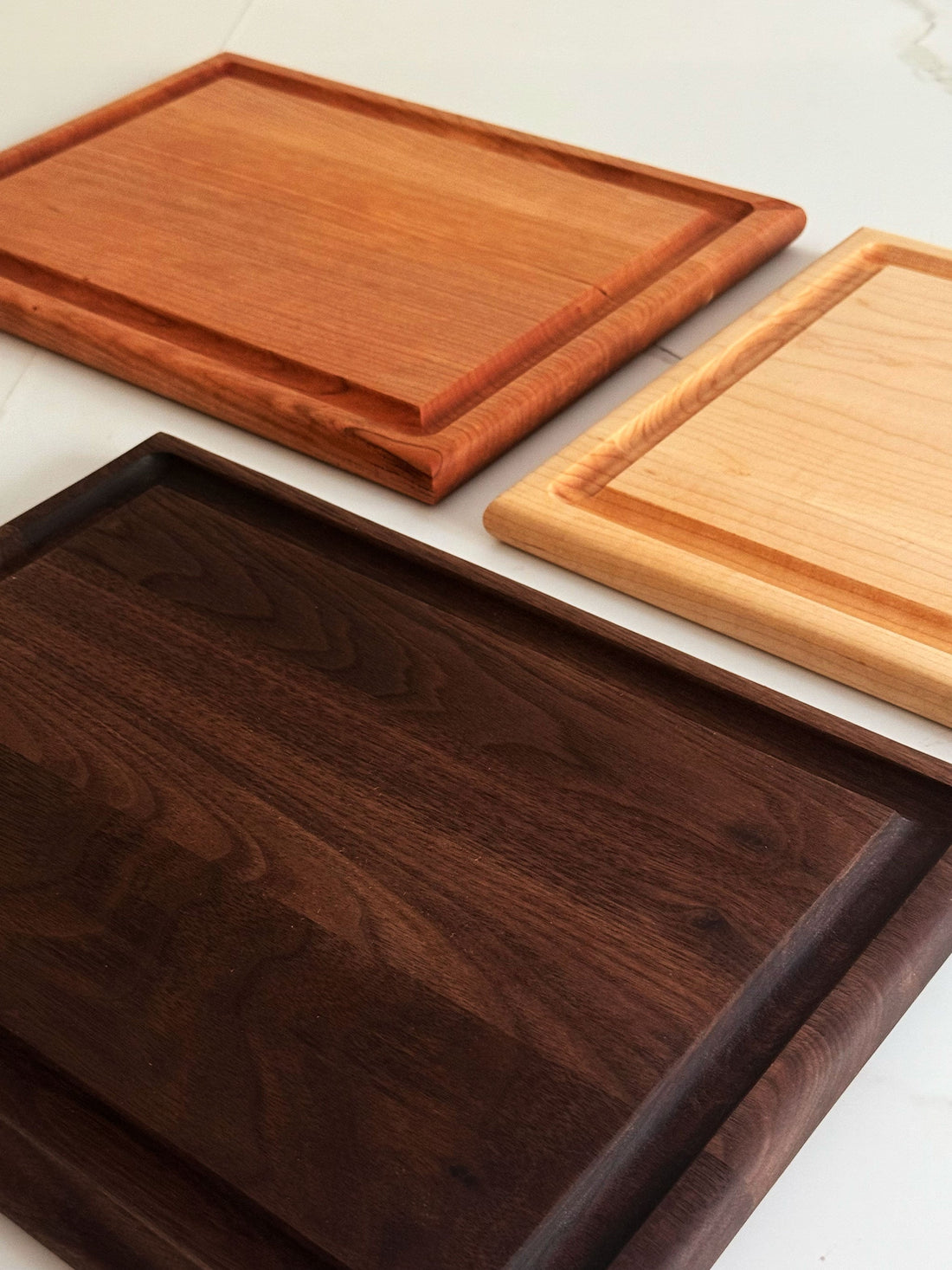 Reversible Board with Juice Groove