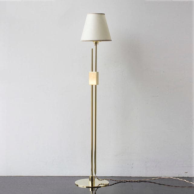 SERIES 04 FLOOR LAMP