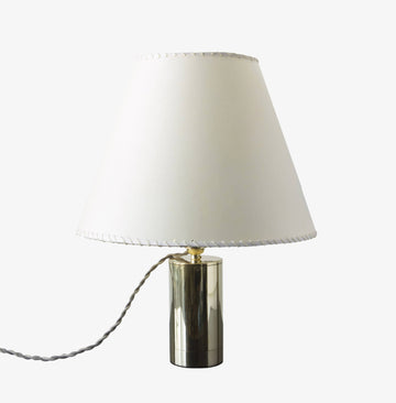 Series 02 Table Lamp