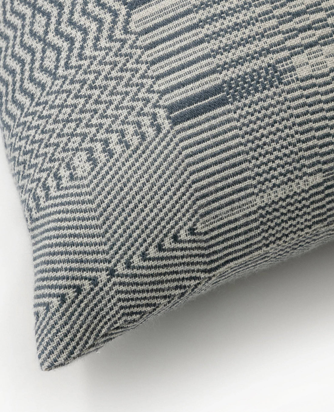 Vandre Overshot Cushion - Shaker Blue / Mist Grey