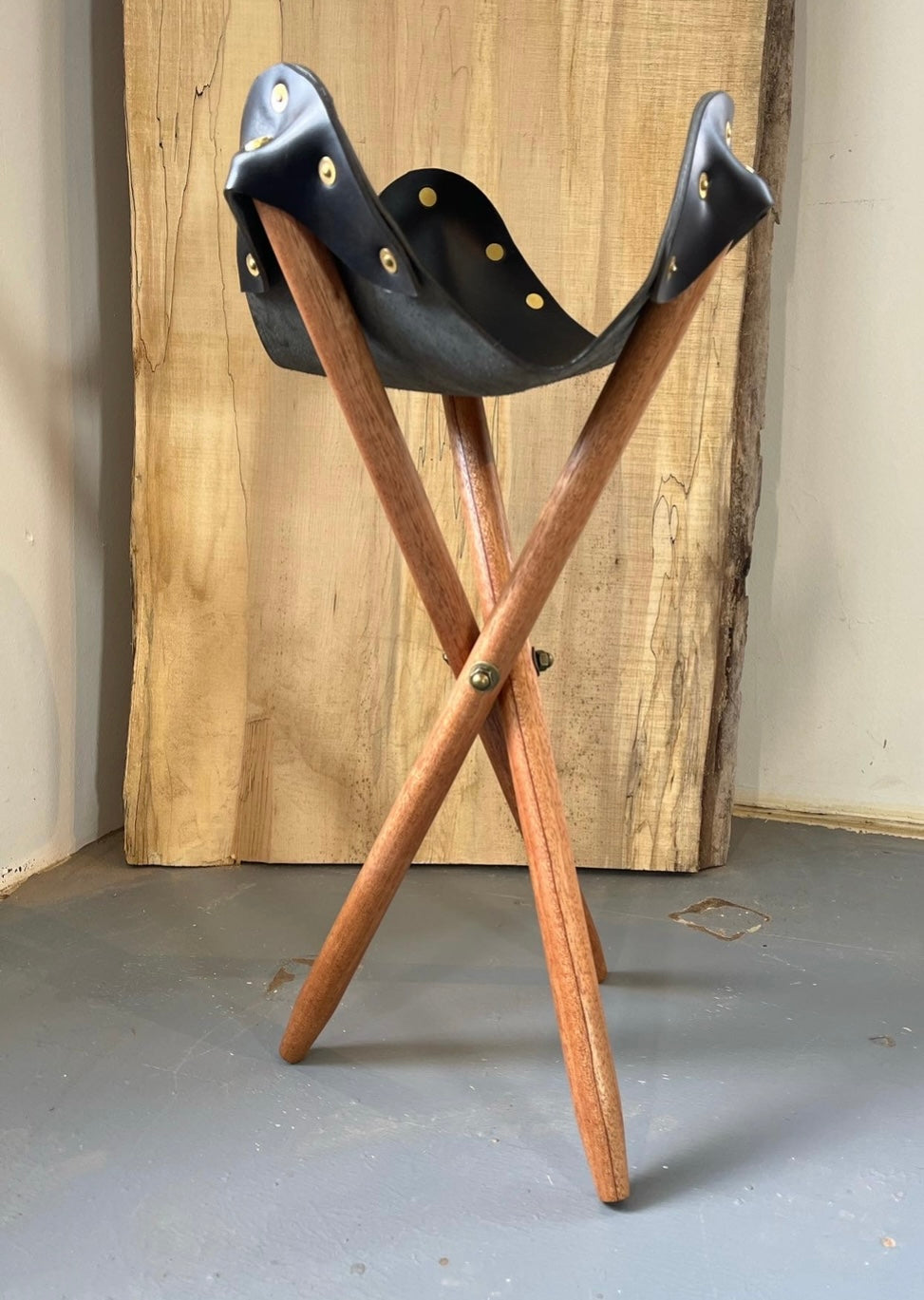 Camp Stool - Black & Mahogany