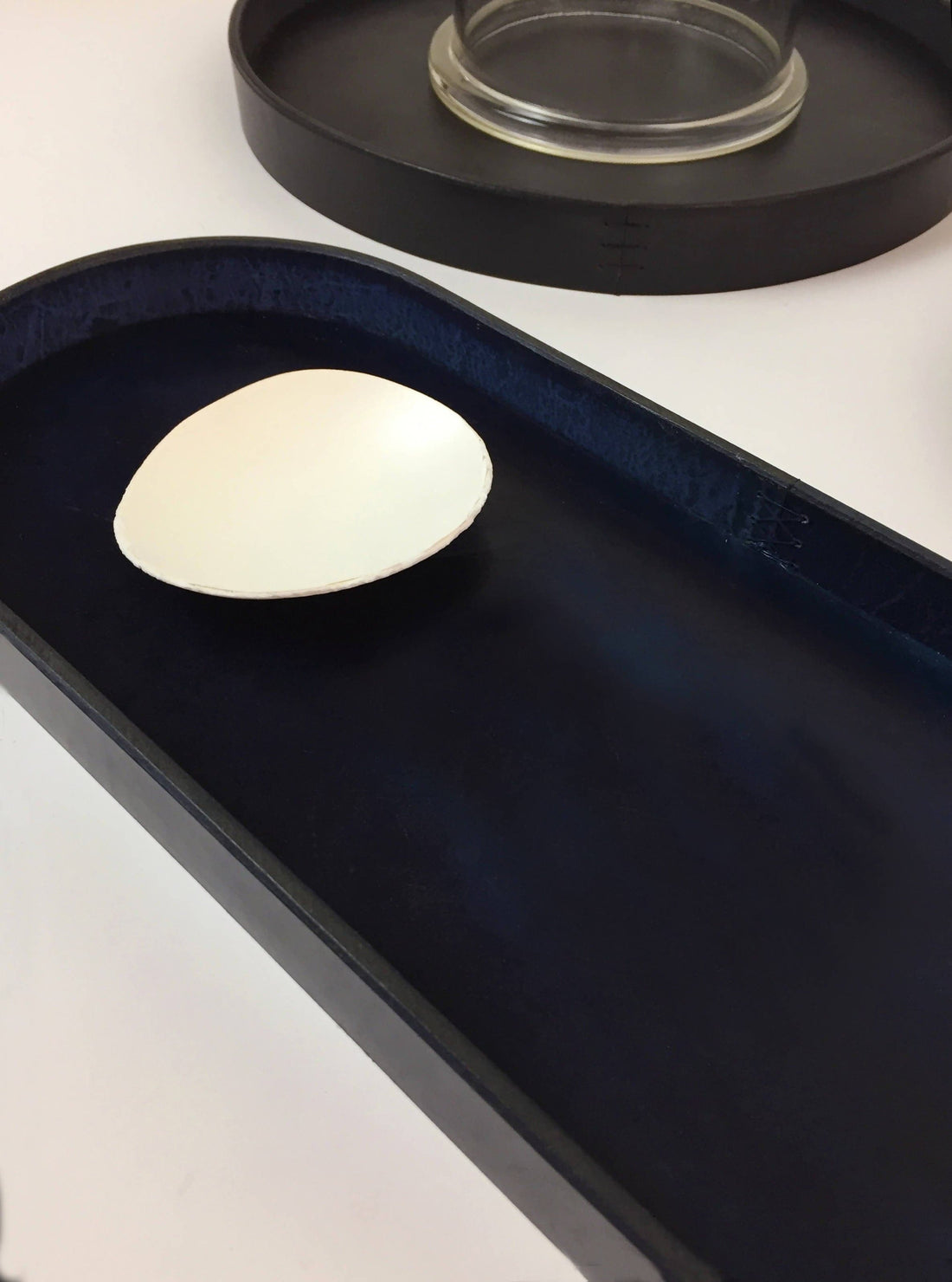 Slab Leather Oval Tray Indigo